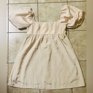 NWT Women’s Francesca’s Dress. Color - Cream. Size: Small.